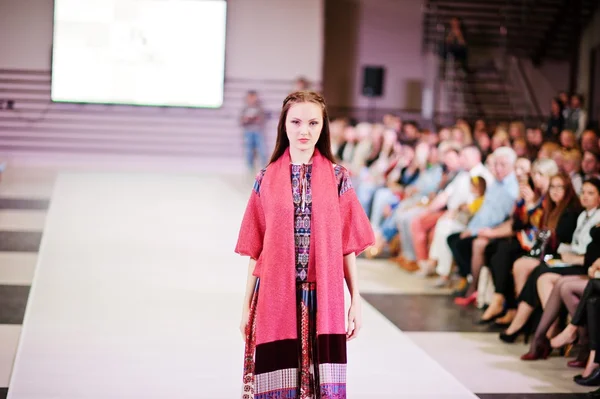 TERNOPIL UKRAINE - MAY 17: Podolyany Fashion Week.  May 17, 2015 — Stock Photo, Image