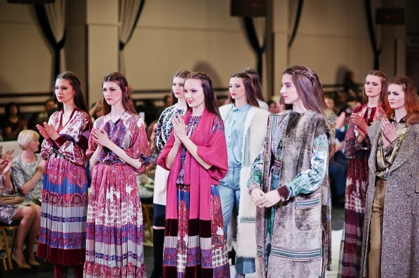 TERNOPIL UKRAINE - MAY 17: Podolyany Fashion Week.  May 17, 2015 — Stock Photo, Image