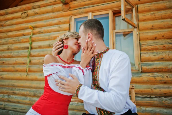 Wedding beautiful couple in traditional dress — Stock Photo, Image