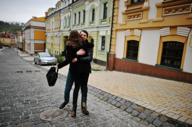 Genç güzel şık çift