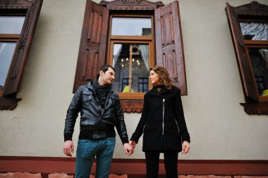 Genç güzel şık çift