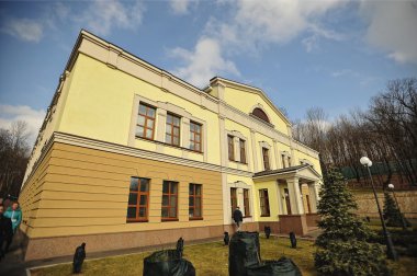 Novi Petrivtsi, Ukrayna - Şubat 2014: ex-presid köşkü