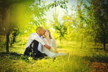 Sadece evli çift aşık yürüyüş