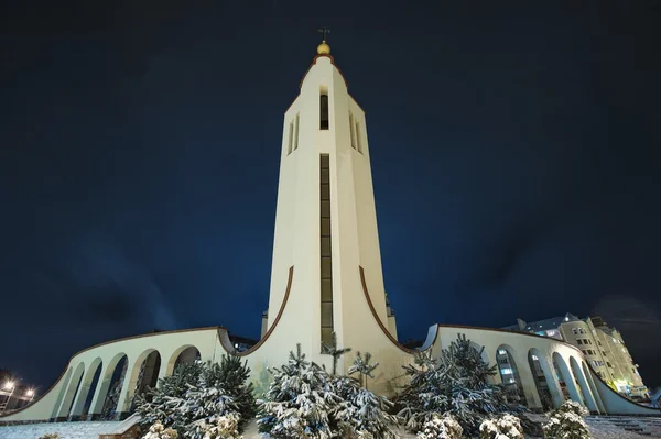 冷凍の夜聖ペトル聖堂 — ストック写真