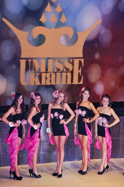 Gorgeous and hot girls at Miss Ukraine — Stock Photo, Image