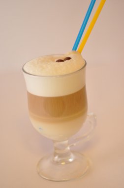 Lezzetli kahve cappuccino ve krem