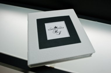 CD veya flash kutusunun 