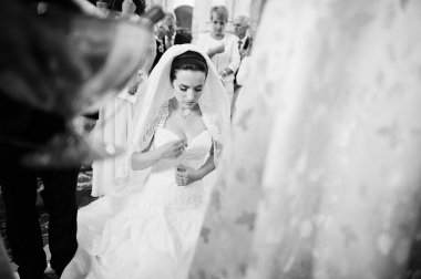 düğün kilise üzerinde