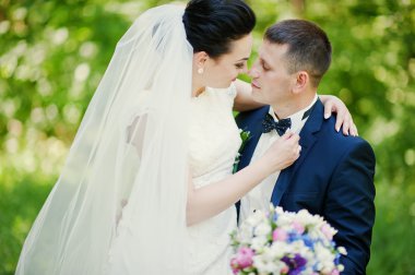 Düğün çift portre kadar kapatın