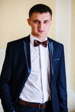 Papyon üzerinde damat portresi