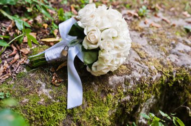 Moss, kilit ile buket düğün