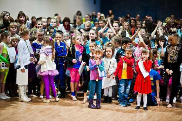 KYIV, UKRAINE- DECEMBER 27: Euro dance children party — Stock Photo, Image