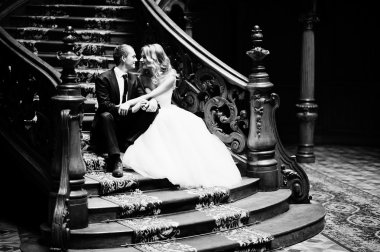 Şık düğün çift eski vintage house ve büyük Saray 