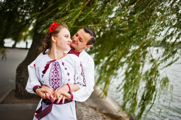 Couple on traditional dress in love — Stock Photo, Image