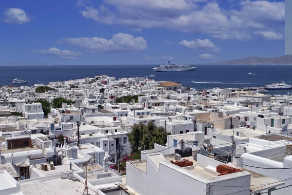 Casas Cidade Mykonos Localizado Nas Ilhas Gregas Com Mar Fundo — Fotografia de Stock