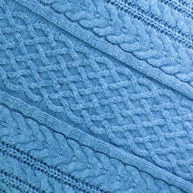 Örgü ve dikiş: desenli örgü kumaş, kısa odaklı