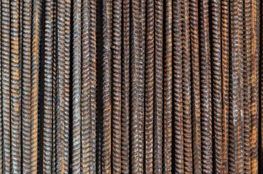 Paslı demir grunge arkaplan: güçlendirme çubukları, kısa odak