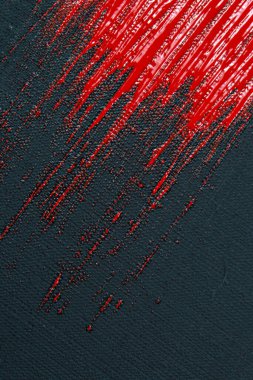 soyut yaratıcı arkaplan: siyah bir tuval, geçici bir nesne tonu, kırmızı noktalar, renkli astar renkleri ve sıçramaları. 