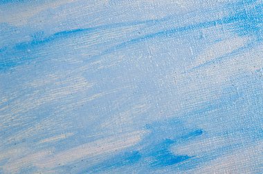 yaratıcı gökyüzü arkaplanı: renkli astar boya ile kaba bir tuval üzerinde bulutlu mavi cennetin geçici görüntüsü 