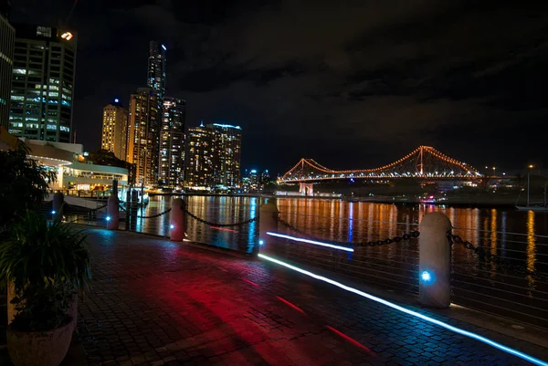 Νυχτερινή άποψη της γέφυρας Story στο Brisbane — Φωτογραφία Αρχείου
