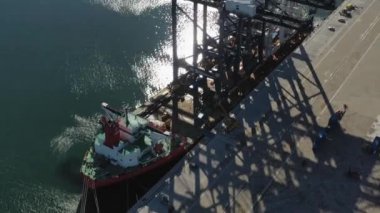 Stockholm Norvik Limanı, İsveç, 2020-03-18: Yeni vinçlerin havadan görüşü.