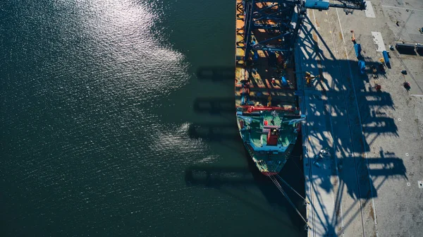 Shipping cranes over seas to Europe and Sweden — Stock Photo, Image