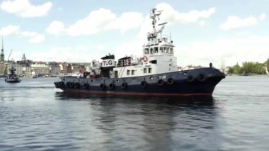 Stockholm takımadasındaki Guldbron 'a yeni bir kanalizasyon nakli. 2020-06-29