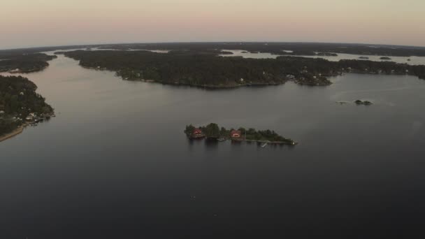 Drone view over Vaxholm kastell in sunset, Sztokholm archipelag — Wideo stockowe
