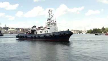 Stockholm takımadasındaki Guldbron 'a yeni bir kanalizasyon nakli. 2020-06-29