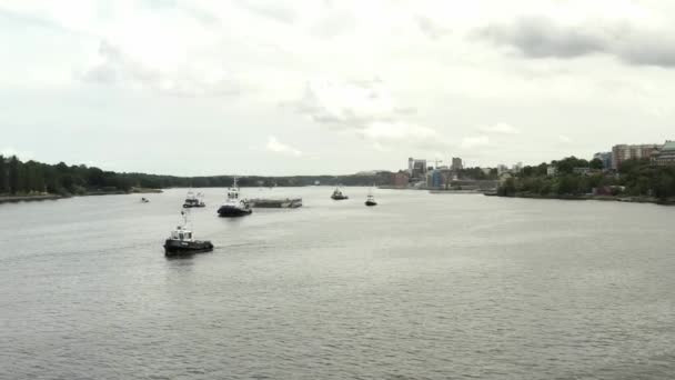 Transportation of a new sluice, to Guldbron in the archipelago of Stockholm. 2020-06-29 — Stock Video