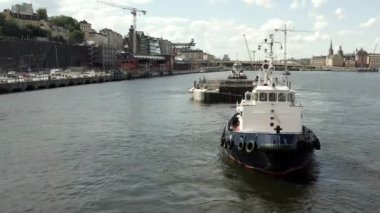 Stockholm takımadasındaki Guldbron 'a yeni bir kanalizasyon nakli. 2020-06-29