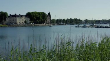 Stockholm 'ün dışındaki Gustavsberg takımadalarında yaz mevsiminin havadan görüntüsü. 20-07-28