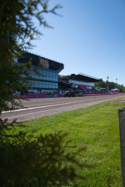 210530 - İsveç 'teki Solvalla pistinde Elitloppet koşu etkinliği.