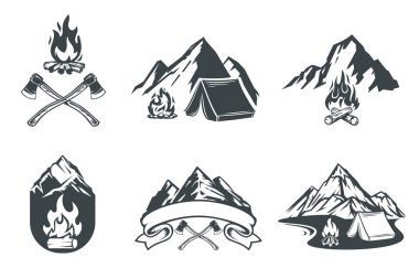 Toplama şablonları dış seyahatlerin bileşimi, rozet, etiket, yamalar veya antika tarzında amblemler için maceralar. Turizm için tasarım konsepti. Vektör illüstrasyonu.