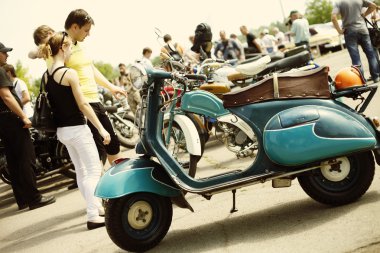 Güzel eski model retro araba