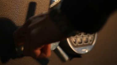 kadar yakın dostum açar bir şifreli kilit ile güvenli