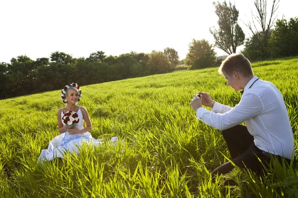 Boldog házaspár newlywed — Stock Fotó