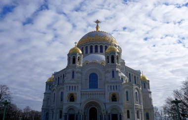 Kronstadt 'taki deniz katedrali.