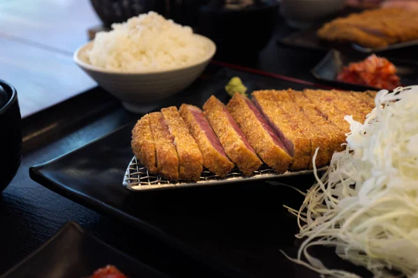 Fritto Manzo Croccante Gyukatsu Bistecca Servita Con Riso — Foto Stock