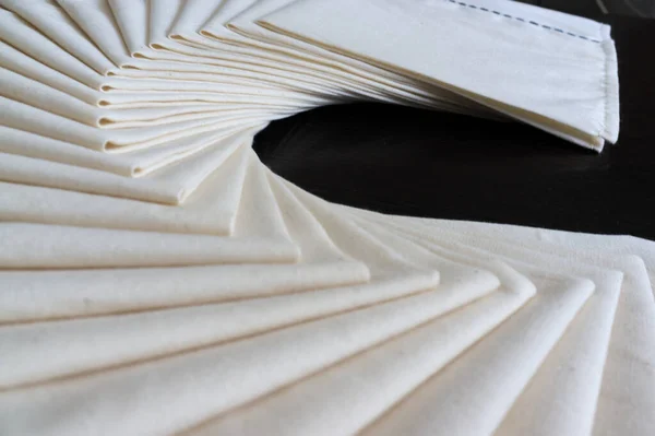 Fabric Alb Pliat Din Stivuite Material Textura Fundal Atelier Concept Fotografie de stoc