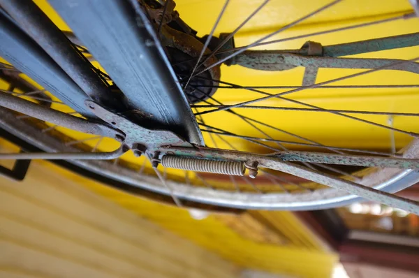 Detail van oude vintage en antieke wiel fiets — Stockfoto