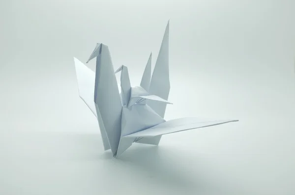 Białego żurawia origami, ptak, papier — Zdjęcie stockowe