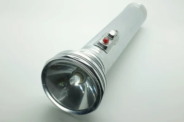 Vieille lampe de poche en métal, torche argentée — Photo