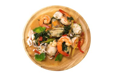 Kızarmış Baharatlı deniz ürünleri karışık bitkilerle karıştırın Tayland gıda