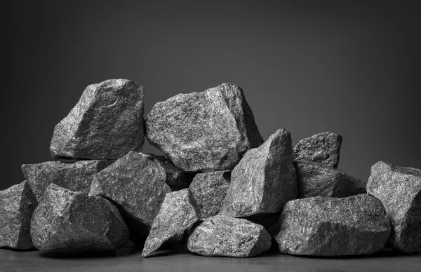 Ferro alaşımlar külçe içinde