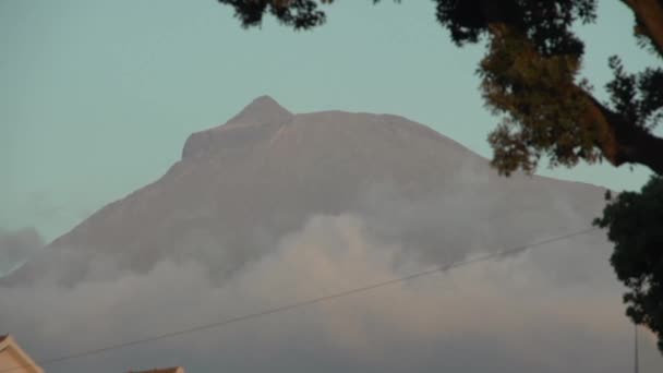 Madalena kyrkan i Pico Island — Stockvideo