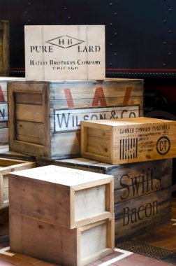 St. Petersburg, Rusya 'daki Demiryolu Müzesi' nde eski ahşap kutular.