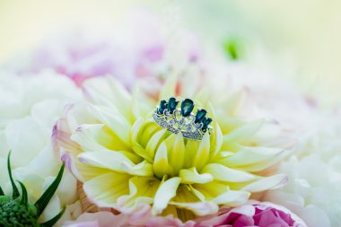 Evlilik yüzükleri.