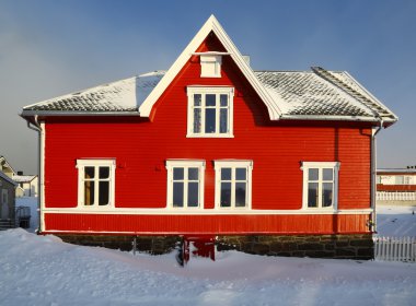 Kırmızı Norveç ev