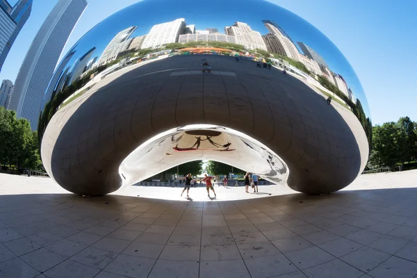 Chicago Illinois Usa Juni 2016 Cloud Gate Motljus Chicago Bakgrundsbelyst — Stockfoto